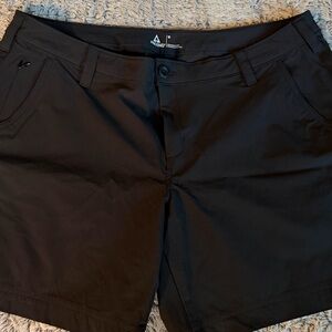 Ascend Women's Black Athletic Shorts